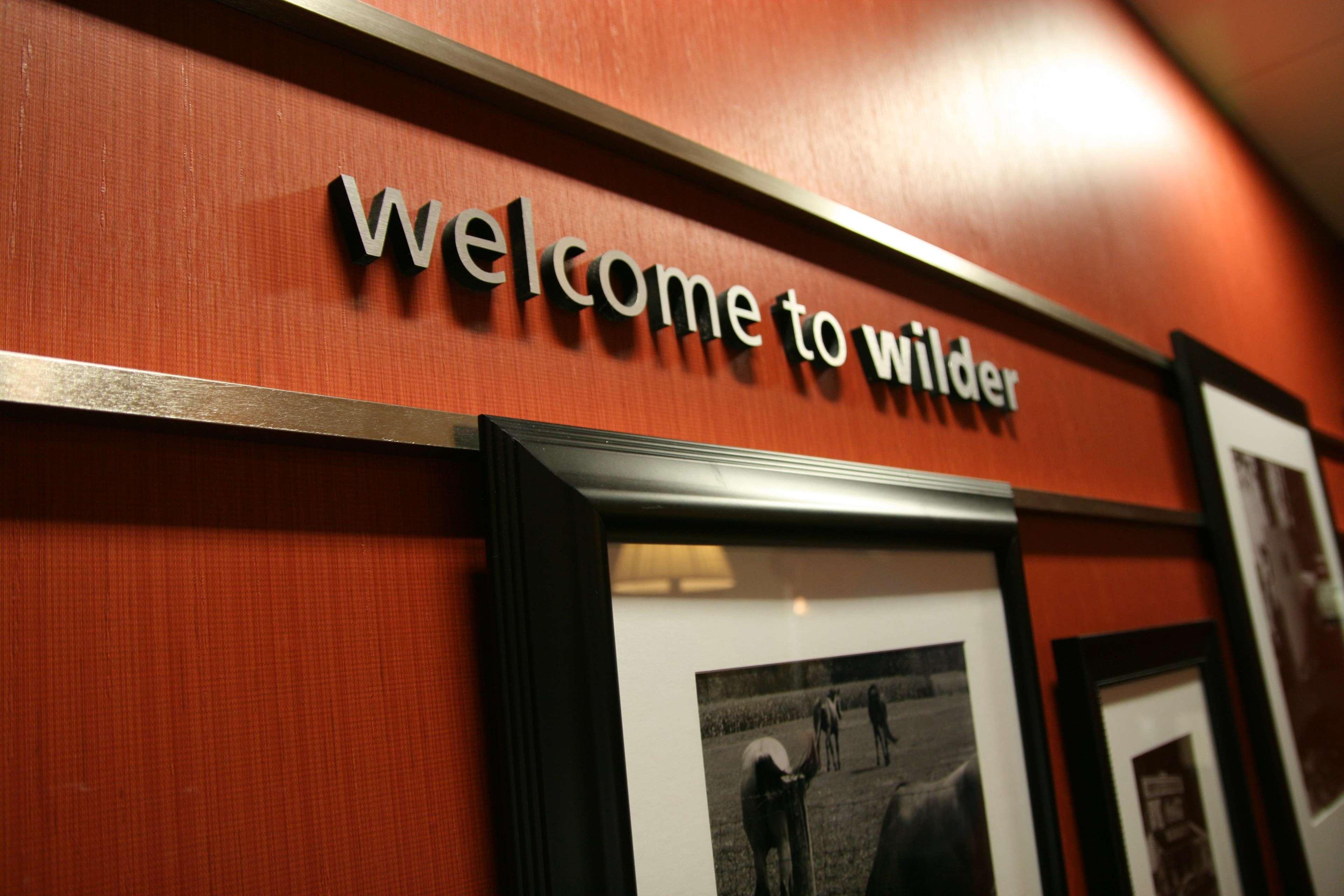 怀尔德汉普顿套房酒店 Wilder 外观 照片